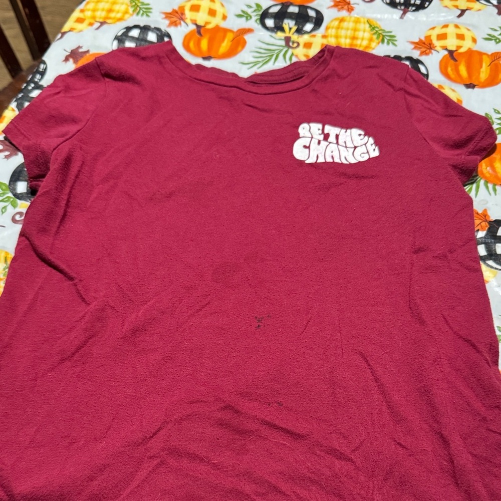 Old Navy Burgundy Graphic Tee